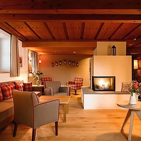 Hotel Zur Post Goldegg im Pongau